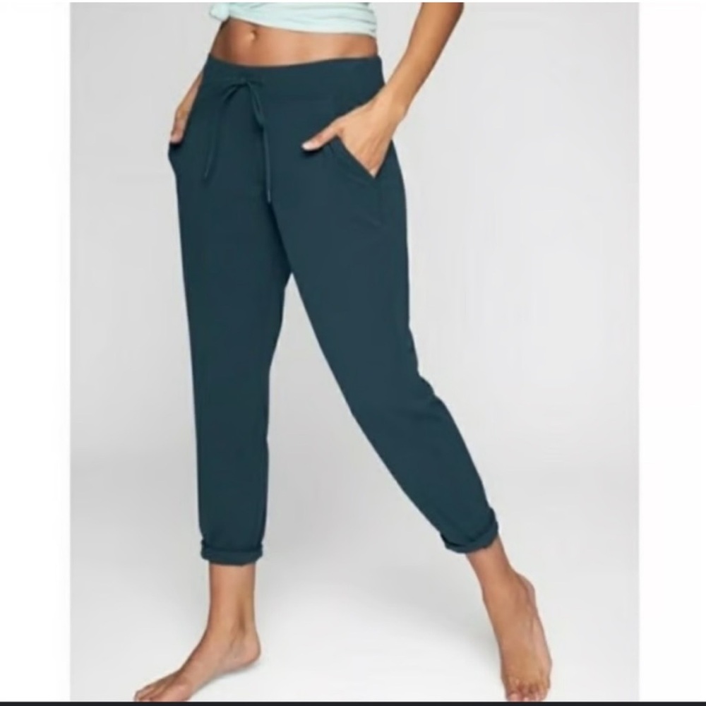 Athleta Powervita Joggers in Teal - XS